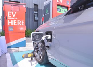 ครม. หนุนการใช้รถ EV เคาะ 2 มาตรการ “ลดภาษีประจำปี – เว้นอากรศุลกากร”