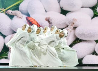 เปิดงาน “ภูษาศิลป์ จากท้องถิ่นสู่สากล” เฉลิมพระเกียรติพระบรมราชชนนีพันปีหลวง