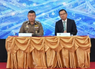 เอาแล้ว พวกทำเฉยจ่ายค่าปรับ!! ตร.จับมือขนส่ง ชะลอออกป้ายภาษีรถยนต์ค้างจ่ายค่าปรับใบสั่ง