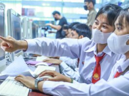 ยกระดับอาชีวะไทย! รัฐตั้งเป้าเพิ่มนักเรียนสายอาชีพ 55% ปั้นแรงงานทักษะสูง สู่อุตสาหกรรมแห่งอนาคต