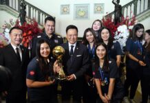 นายกฯ ต้อนรับทัพวอลเลย์บอลหญิงไทย มอบเงินรางวัล ชื่นชมความมุ่งมั่น–วินัย–พลังทีม