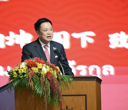 “อนุทิน” เปิดงาน 60 ปี ชมรม 9 สมาคมจีน ย้ำไทย–จีน “พี่น้อง” สู่ “หุ้นส่วนสร้างอนาคต”